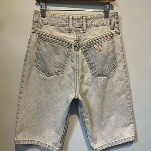 VintageGuess Denim Light Wash Shorts | W:26